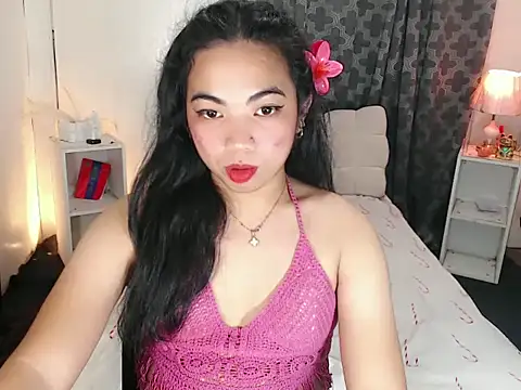 Snapshot of xLinda_Walkerx chatting on 05/16/26, 05:28 xLinda Walkerx online show from 05/16/26, 05:28