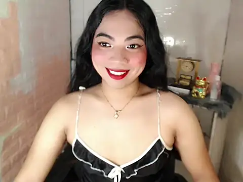 Snapshot of xLinda_Walkerx chatting on 05/19/26, 03:24 xLinda Walkerx online show from 05/19/26, 03:24