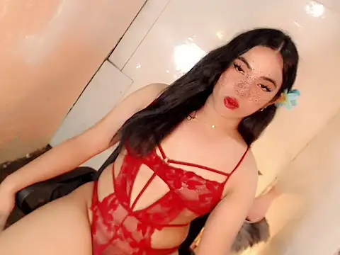 Snapshot of xLinda_Walkerx chatting on 05/13/26, 04:36 xLinda Walkerx online show from 05/13/26, 04:36