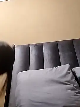 Prettylicou online show from 03/25/26, 11:14