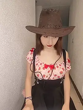 Snapshot of PaoMonoba chatting on 04/09/26, 10:49 PaoMonoba online show from 04/09/26, 10:49