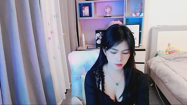 Snapshot of coke-123 chatting on 04/02/26, 02:35 coke-123 online show from 04/02/26, 02:35