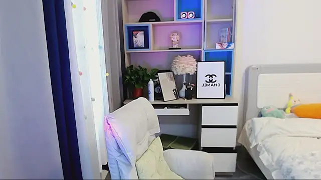 Snapshot of coke-123 chatting on 04/07/26, 08:16 coke-123 online show from 04/07/26, 08:16