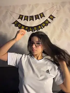 MiaMillers28 online show from 04/14/26, 09:03