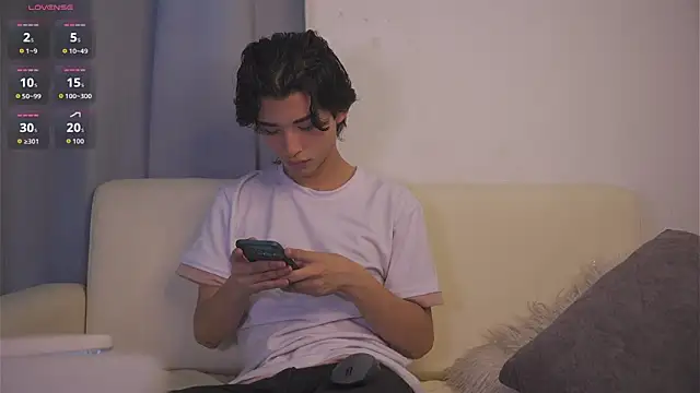 angel yuhogg online show from 03/14/26, 05:24