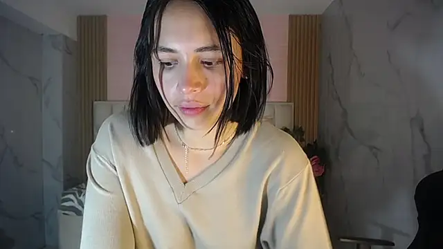 Snapshot of bonnie_1s chatting on 04/08/26, 01:45 bonnie 1s online show from 04/08/26, 01:45