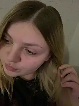 Snapshot of WendyPage chatting on 04/04/26, 08:26 WendyPage online show from 04/04/26, 08:26