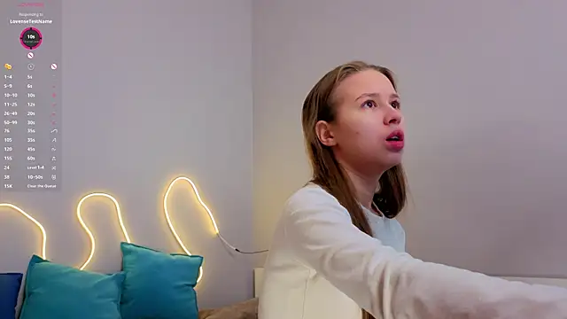 Snapshot of Emma_dream_ chatting on 03/19/26, 03:28 Emma dream online show from 03/19/26, 03:28