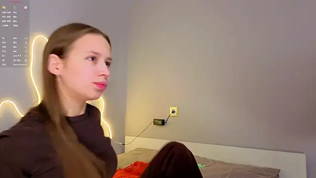 Emma dream  online show from 05/11/26, 01:29