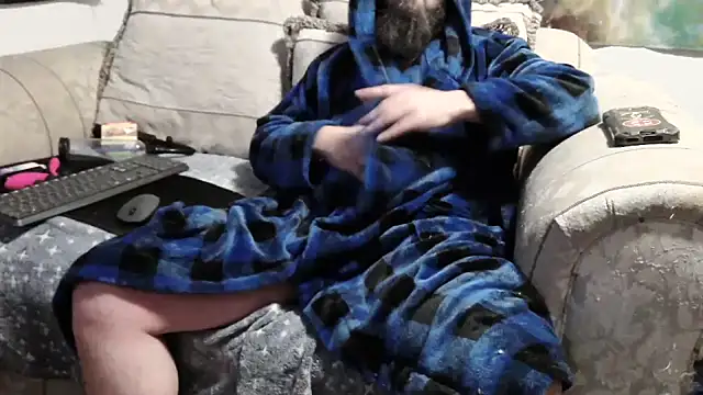 Snapshot of willywet chatting on 03/20/26, 05:08 willywet online show from 03/20/26, 05:08