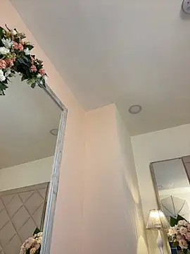 AliciaRoux online show from 04/05/26, 08:26