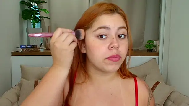 Snapshot of Lori_Silva chatting on 04/10/26, 07:32 Lori Silva online show from 04/10/26, 07:32