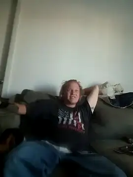 yourMasterisBored online show from 05/09/26, 12:36
