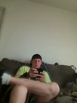 yourMasterisBored online show from 05/15/26, 02:04