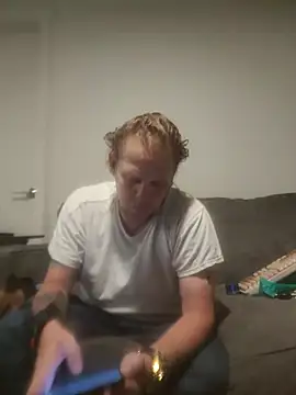 yourMasterisBored online show from 04/28/26, 02:27