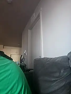 yourMasterisBored online show from 04/11/26, 12:18