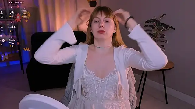 susie miu online show from 04/02/26, 06:09