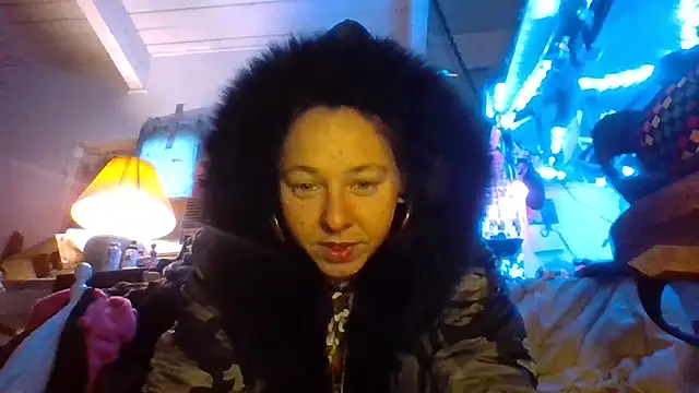 Snapshot of Ambionce chatting on 04/02/26, 03:30 Ambionce online show from 04/02/26, 03:30