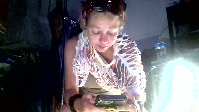 Snapshot of Ambionce chatting on 07/05/26, 08:37 Ambionce online show from 07/05/26, 08:37