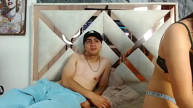 Snapshot of ninayjhonycs chatting on 04/14/26, 08:03 ninayjhonycs online show from 04/14/26, 08:03