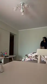 Snapshot of bebinna chatting on 03/24/26, 03:34 bebinna online show from 03/24/26, 03:34