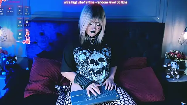  Elissabat  online show from 05/19/26, 08:38