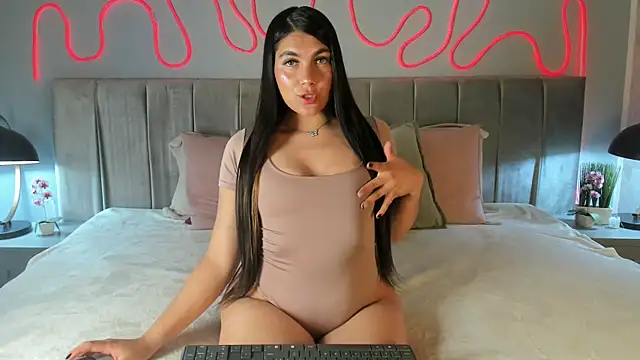 im Valskin online show from 05/28/26, 11:49