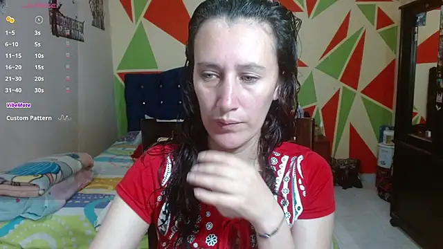 Snapshot of Mariam_wish chatting on 04/13/26, 05:06 Mariam wish online show from 04/13/26, 05:06