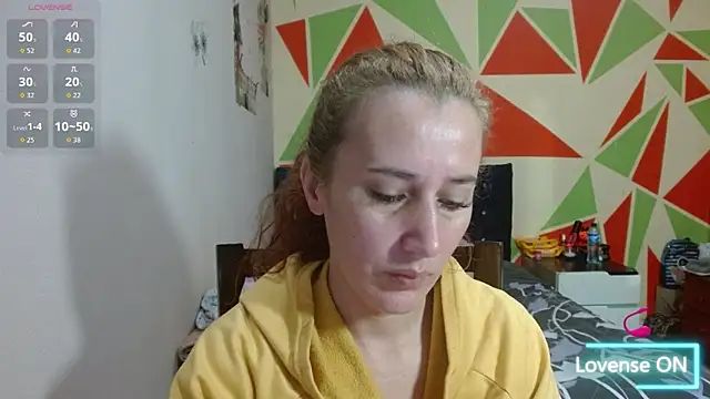 Snapshot of Mariam_wish chatting on 06/20/26, 02:00 Mariam wish online show from 06/20/26, 02:00