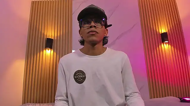 Im MatthewScott online show from 03/21/26, 07:29