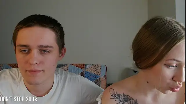 MikeXEmilia online show from 05/26/26, 03:32
