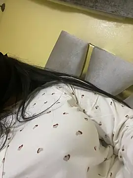 Snapshot of NARJICE_ chatting on 03/25/26, 11:03 NARJICE online show from 03/25/26, 11:03