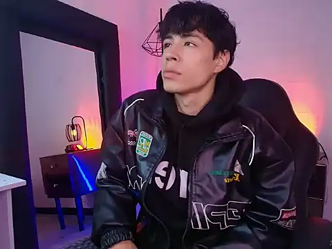 Andreew Style online show from 03/23/26, 07:03