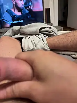 Snapshot of gg79100 chatting on 03/29/26, 09:27 gg79100 online show from 03/29/26, 09:27