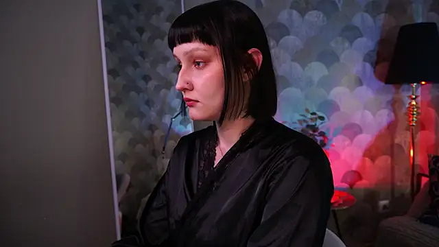 Velvet Lily online show from 03/15/26, 09:55