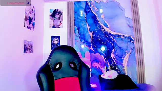 blonde queen- online show from 04/11/26, 08:23