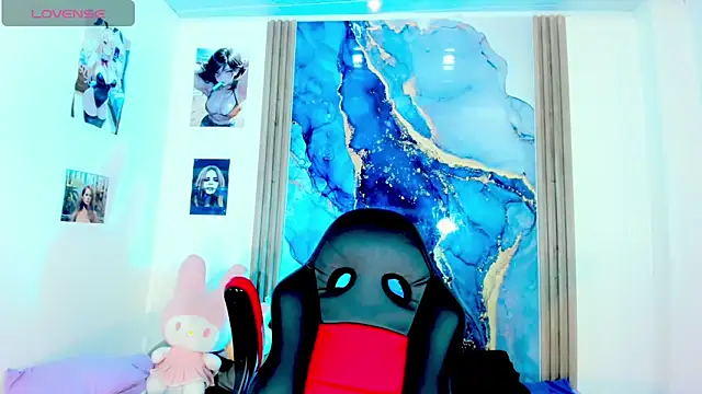 blonde queen- online show from 04/14/26, 08:25