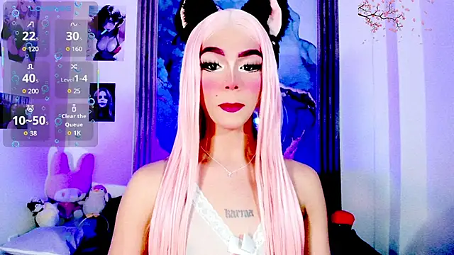 Snapshot of blonde_queen- chatting on 05/11/26, 04:58 blonde queen- online show from 05/11/26, 04:58