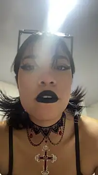 Liana Fem  online show from 04/27/26, 04:10