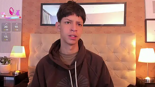 Snapshot of Ethan_qop chatting on 04/04/26, 11:39 Ethan qop online show from 04/04/26, 11:39