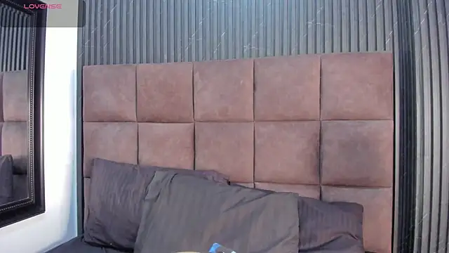Candy Charls online show from 05/25/26, 06:28