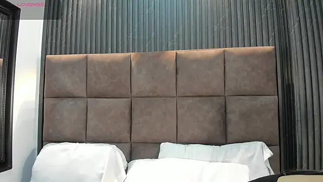 Candy Charls online show from 05/22/26, 07:56