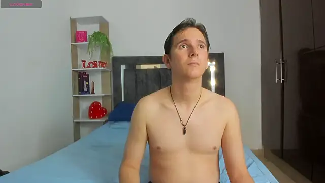 Mariana and Ronny online show from 03/25/26, 08:08