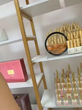 Xiaoxiao-y online show from 03/20/26, 06:25