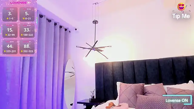 kirasweet7 online show from 04/13/26, 03:32