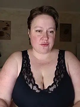 Snapshot of Alex_Goddess_ chatting on 06/24/26, 01:48 Alex Goddess online show from 06/24/26, 01:48