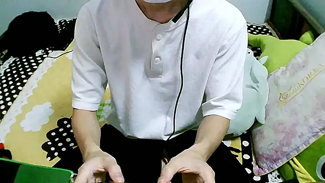 Snapshot of Kang143 chatting on 03/30/26, 10:50 Kang143 online show from 03/30/26, 10:50