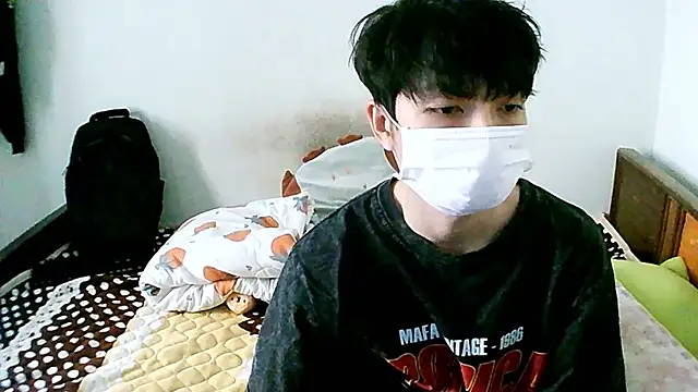 Snapshot of Kang143 chatting on 03/19/26, 02:11 Kang143 online show from 03/19/26, 02:11