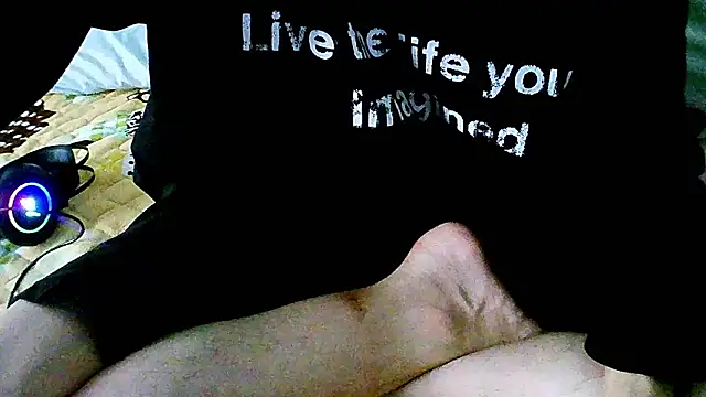 Snapshot of Kang143 chatting on 03/24/26, 02:44 Kang143 online show from 03/24/26, 02:44