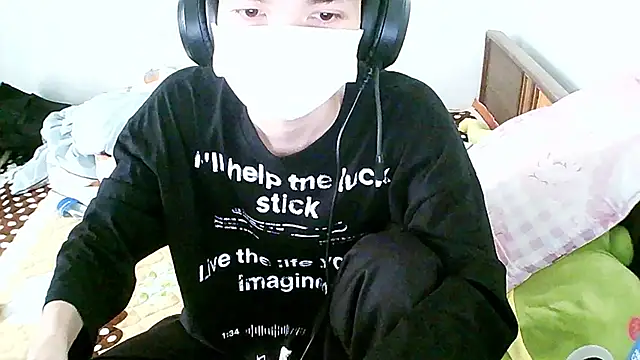 Snapshot of Kang143 chatting on 04/05/26, 05:47 Kang143 online show from 04/05/26, 05:47